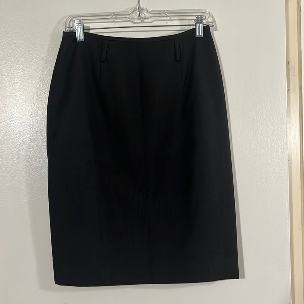 Linda Allard Ellen Tracy darkest gray straight skirt. 100% wool